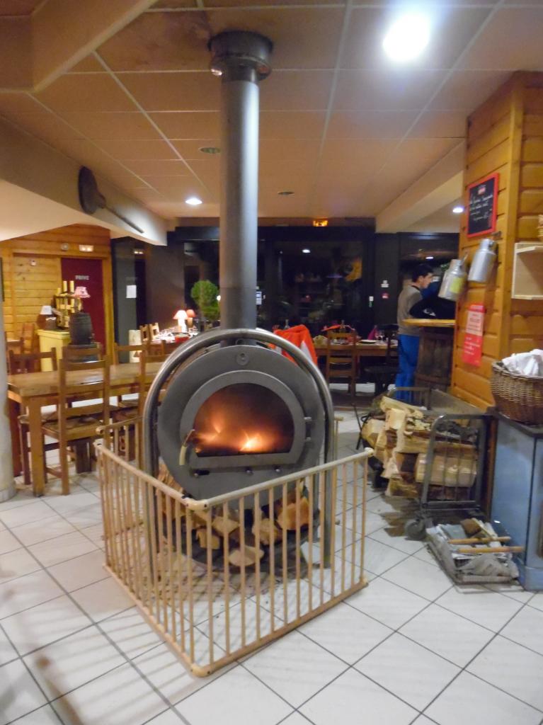 Le Chatillon avec son poêle central